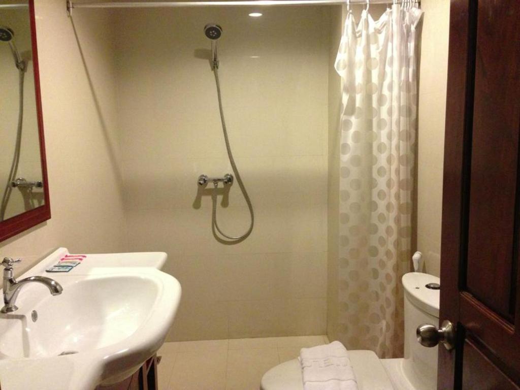 โรงแรมปากเซ แม่โขง ภายนอก รูปภาพ